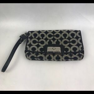 Coach Wristlet Bag in black / gray color!!!